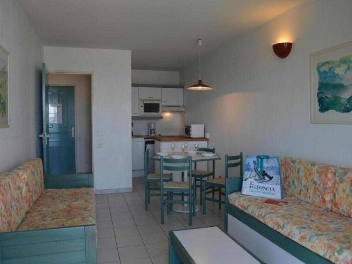 Frejus: Appt 2P, 5 Pers, Piscine, Plage A 150M, Parking, Animaux Ok - Fr-1-226A-357 Εξωτερικό φωτογραφία