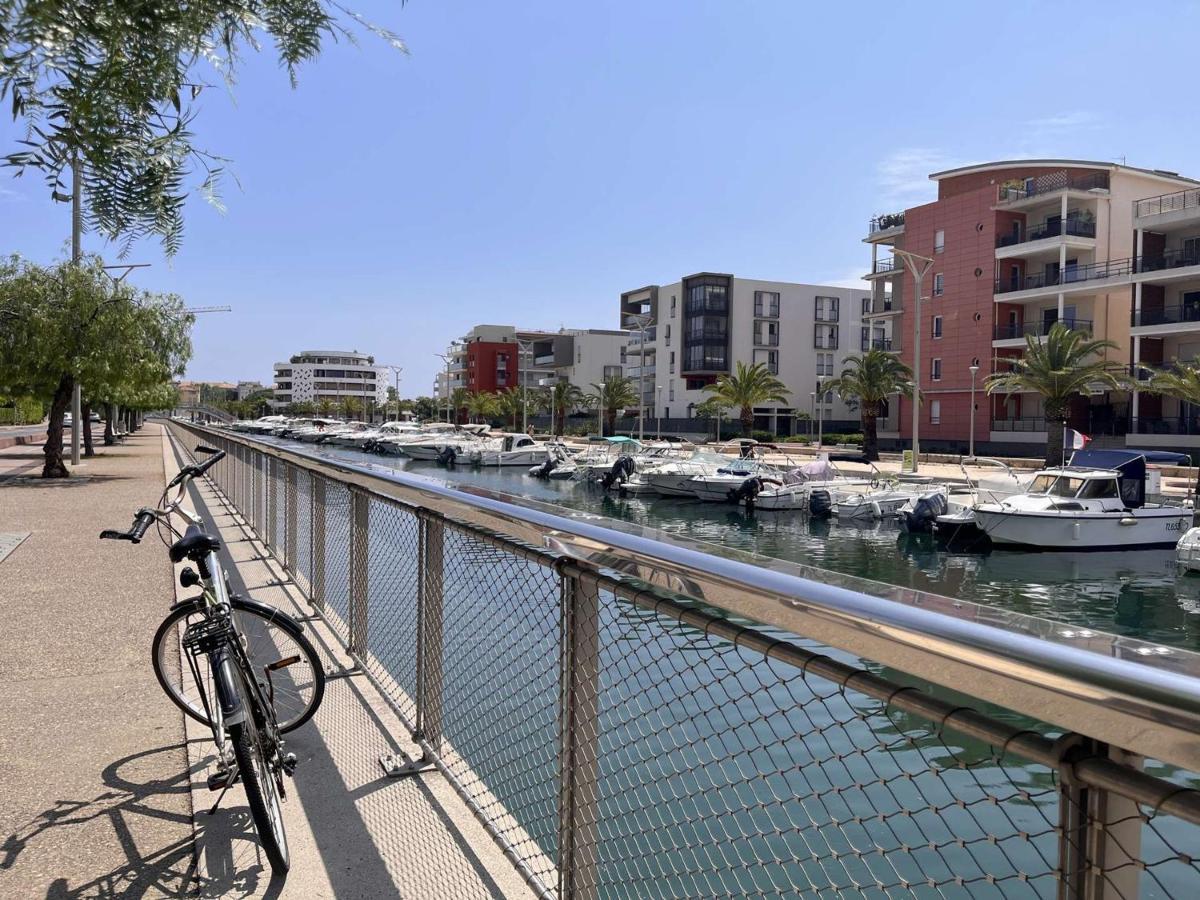 Frejus: Appt 2P, 5 Pers, Piscine, Plage A 150M, Parking, Animaux Ok - Fr-1-226A-357 Εξωτερικό φωτογραφία